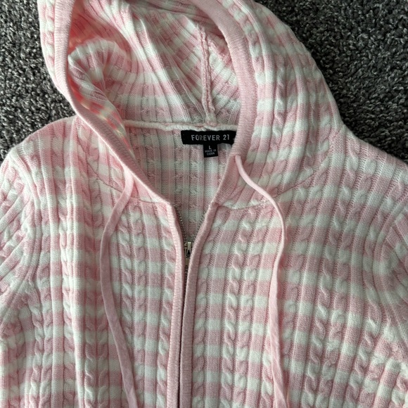 Forever 21 Pink Striped Cable Knit Set - Picture 2 of 3